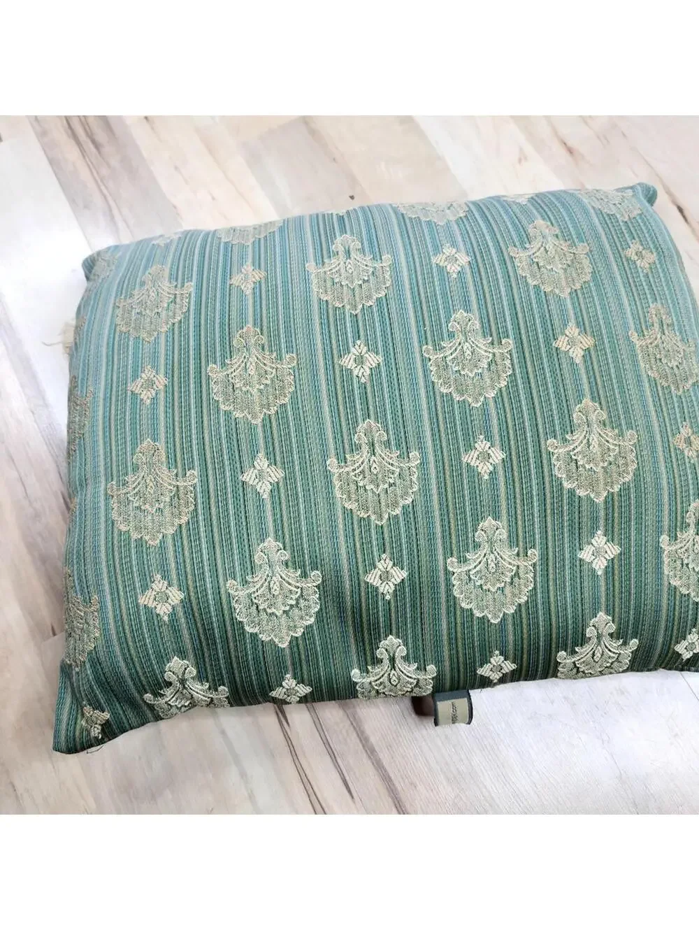 Vintage Green Decorative Throw Pillow with Tassels